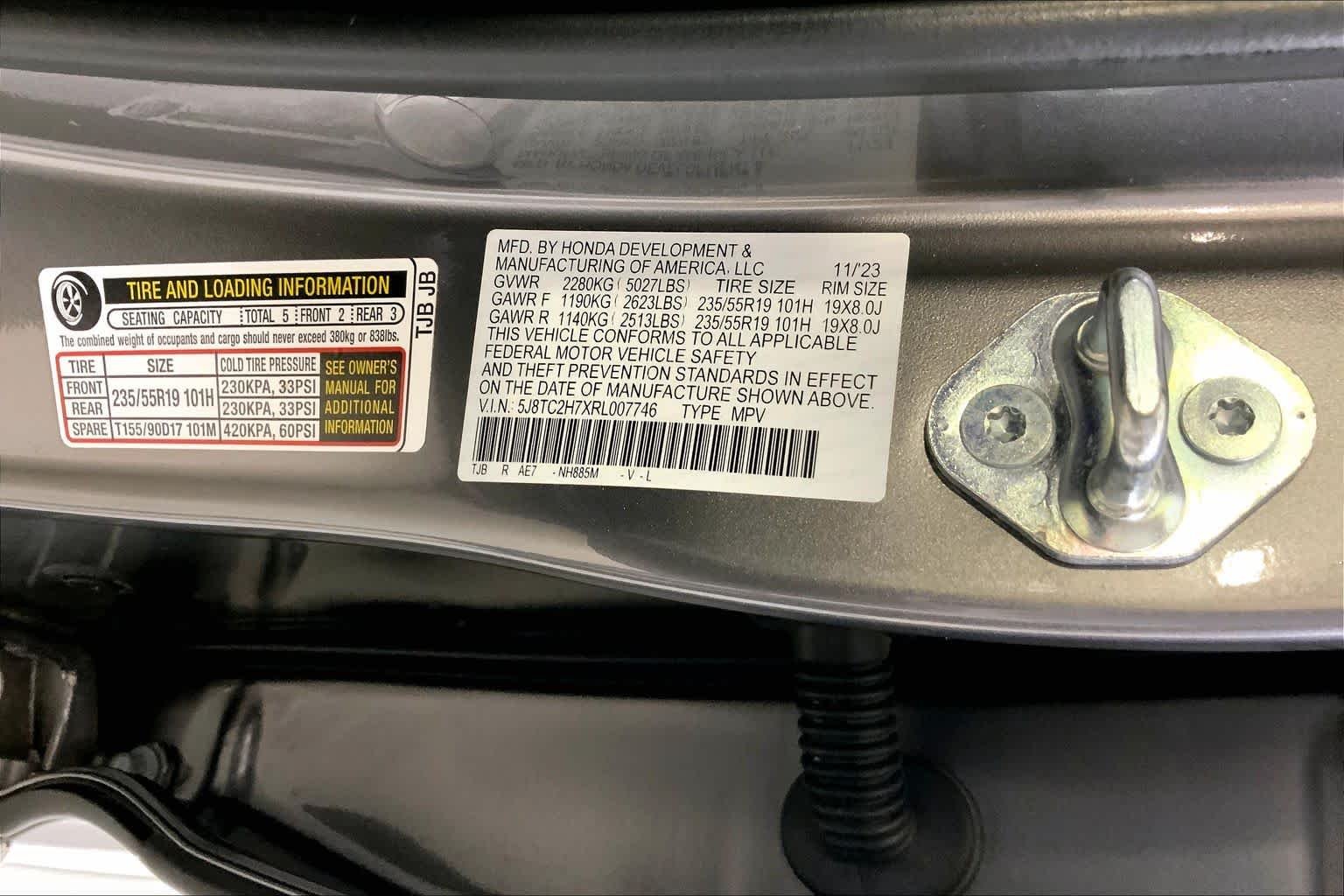 Used 2024 Liquid Carbon Metallic Acura w/Advance Package image 36
