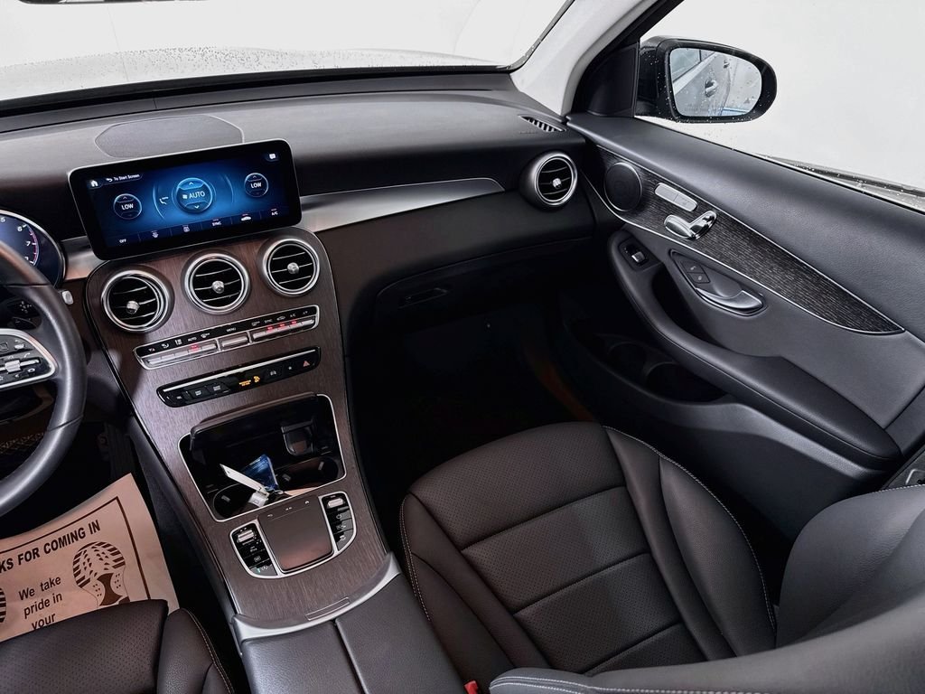 Used 2022 Graphite Grey Metallic Mercedes-Benz 300 image 24