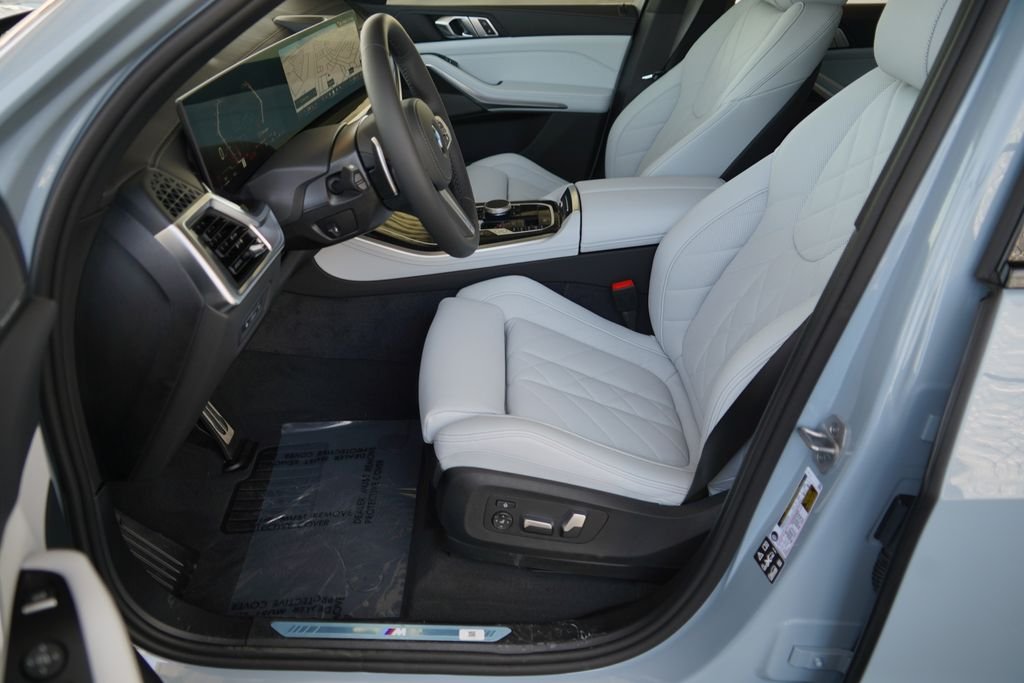 New 2026 Brooklyn Grey Metallic BMW xDrive40i image 10