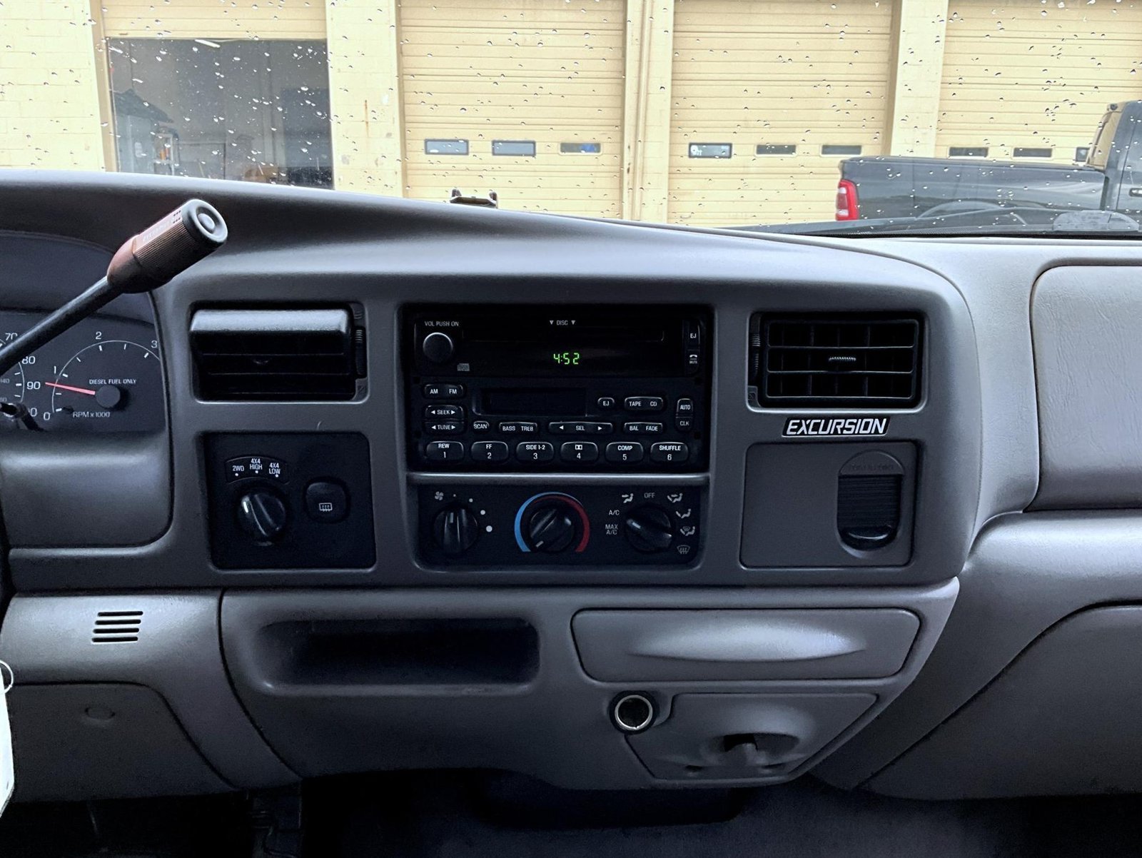 Used 2001 Black Ford XLT image 14