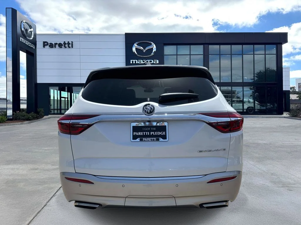 Used 2019 White Buick Essence image 7
