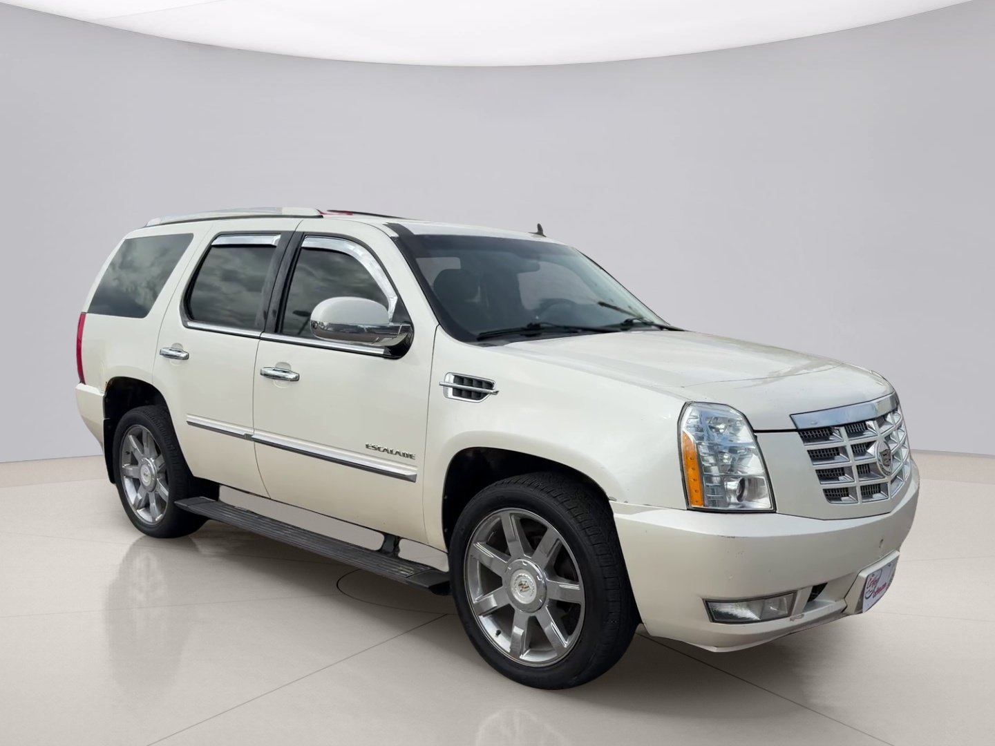 Used 2010 Cream Cadillac AWD PREMIUM image 7