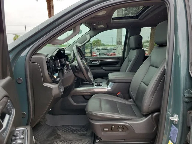 Used 2025 Gray Chevrolet LTZ image 10