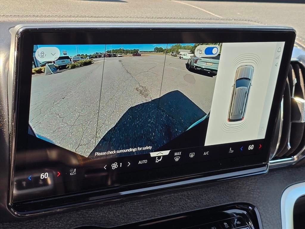 Used 2025 White Ford Tremor image 7