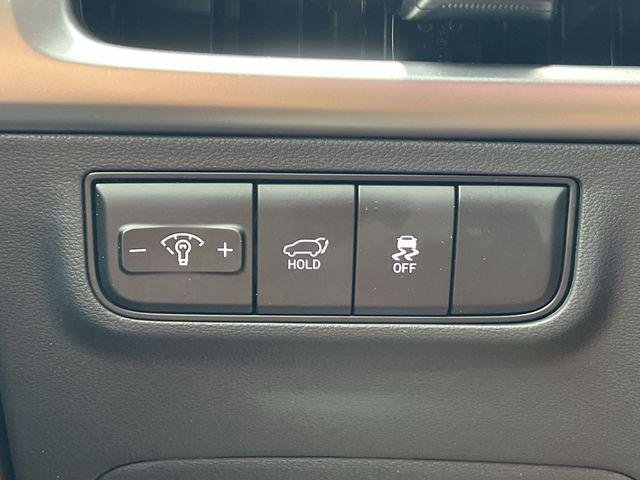 New 2026 Green Hyundai SEL AWD image 25