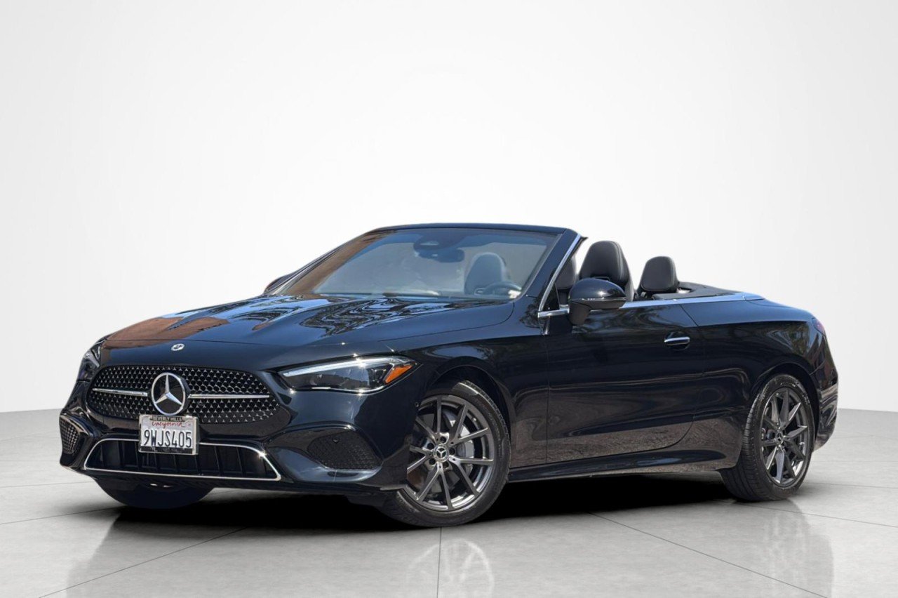 2026 Mercedes-Benz CLE CLE 300 4Matic Cabriolet's photo