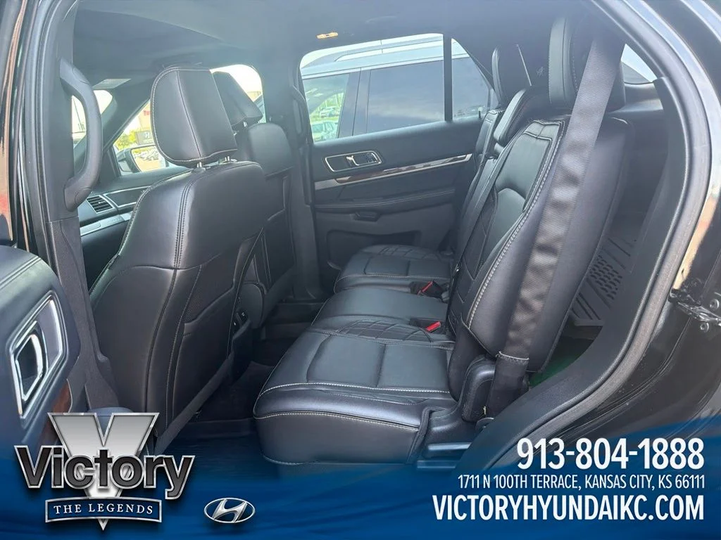 Used 2018 Black Ford Platinum image 8