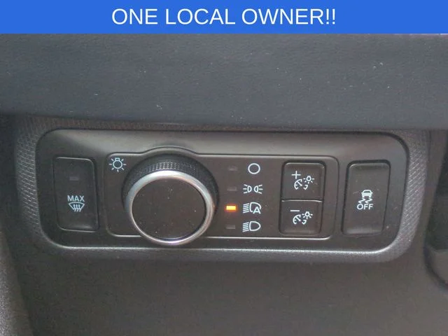 Used 2024 White Ford Select image 18