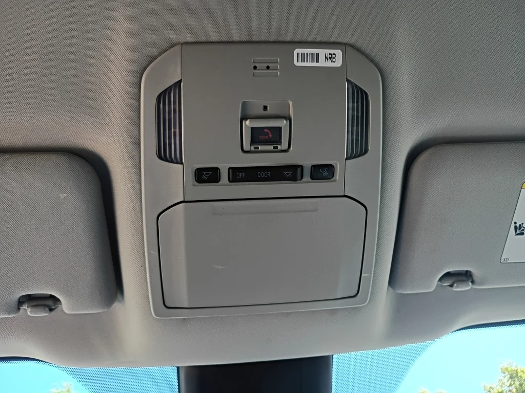 Used 2020 Blueprint Toyota LE image 39