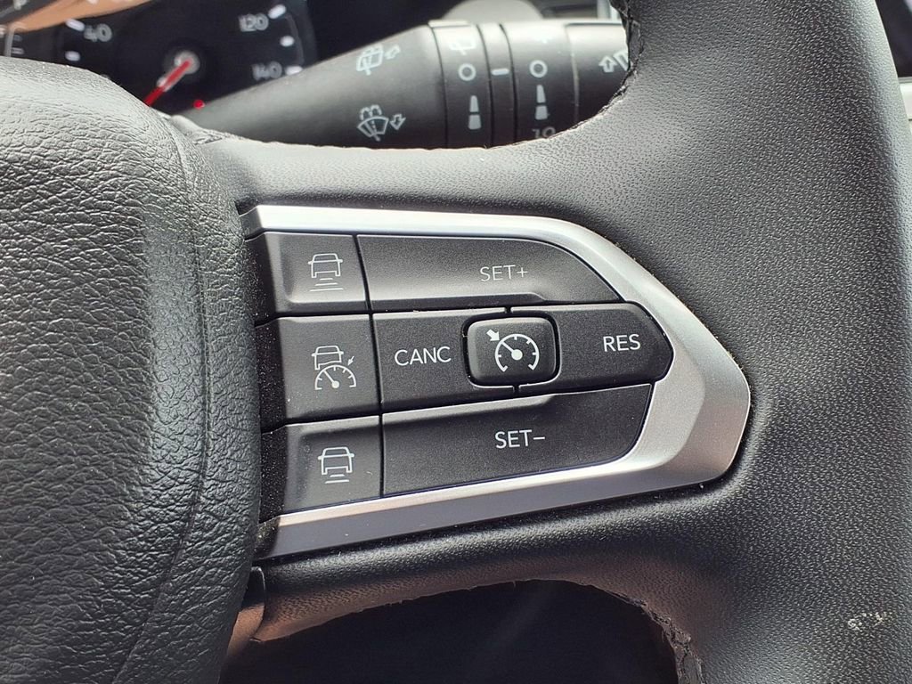2025 Jeep Compass Limited - Photo 30