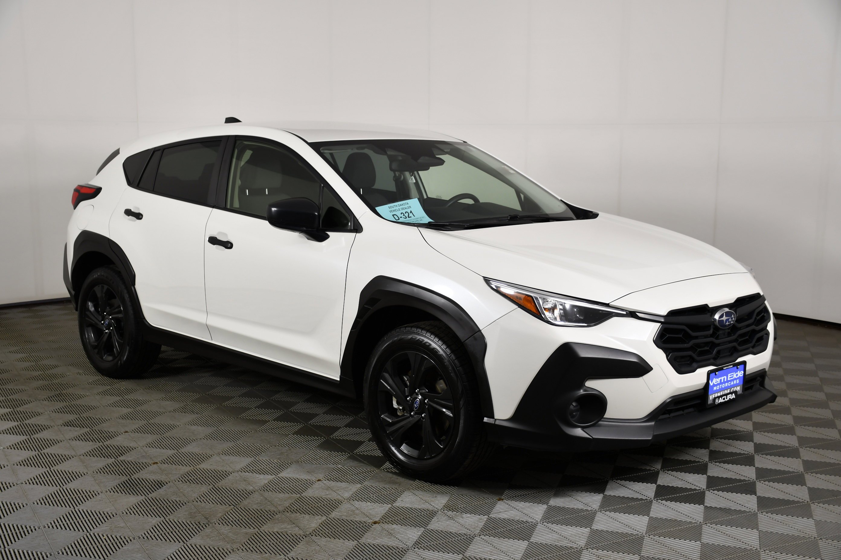 Used 2024 Crystal White Pearl Subaru Base image 4