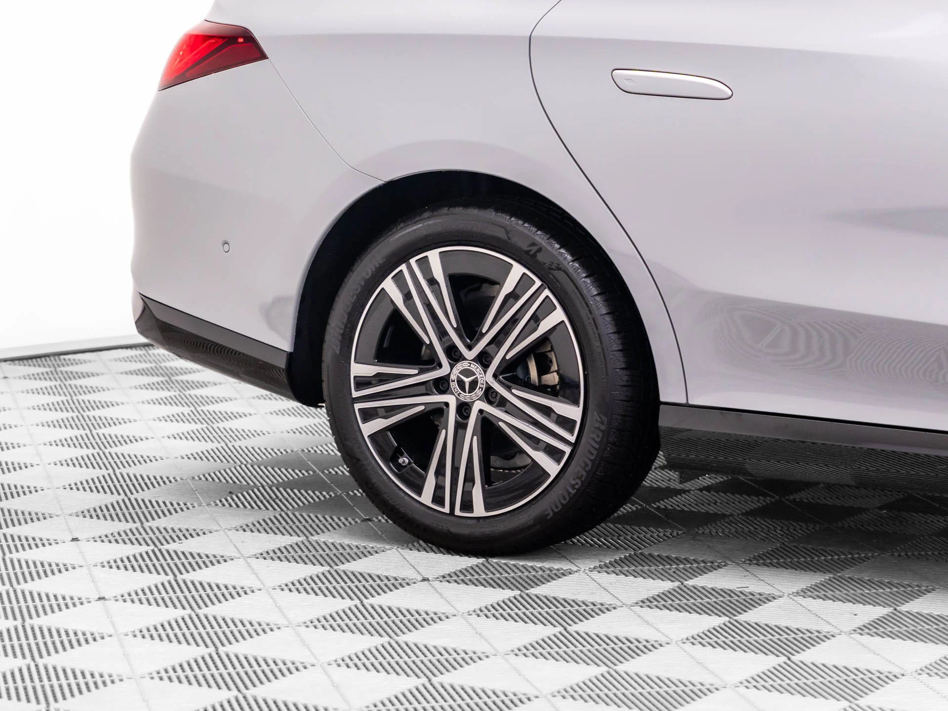 New 2027 Gray Mercedes-Benz CLA 220 image 43