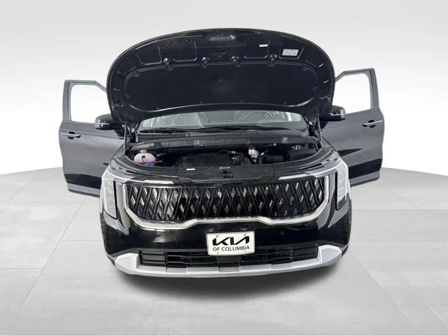 Used 2025 Black Kia LXS image 13