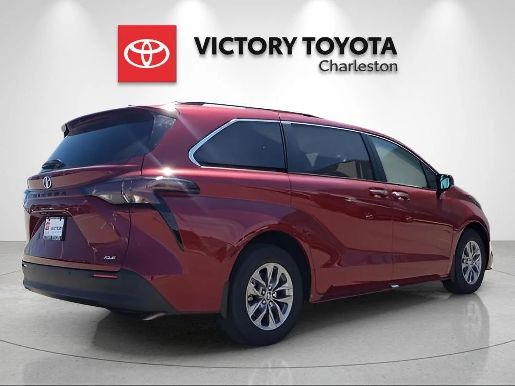 New 2026 Ruby Flare Pearl Toyota XLE image 7