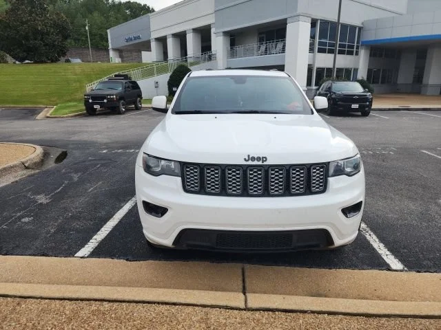 Used 2020 Jeep Grand Cherokee Altitude with VIN 1C4RJEAG8LC404972 for sale in Cottondale, AL