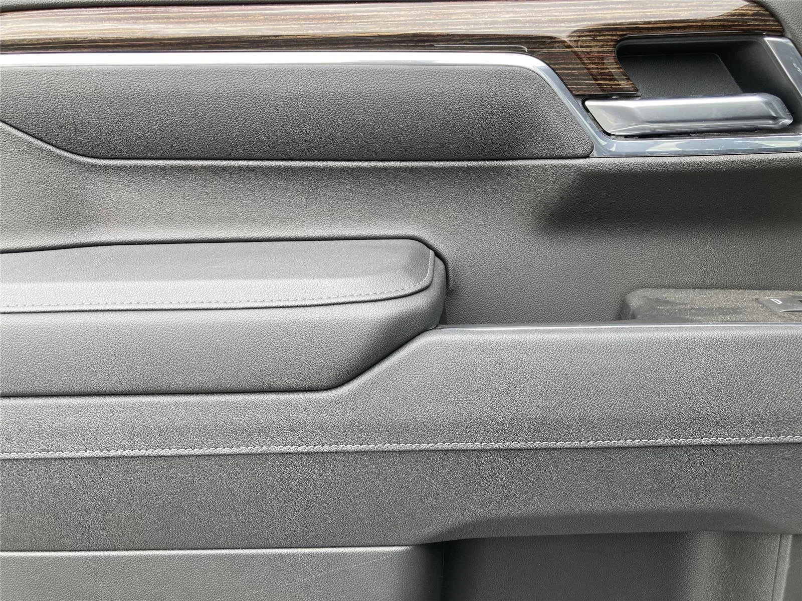 2026 GMC Sierra 1500 Elevation - Photo 11