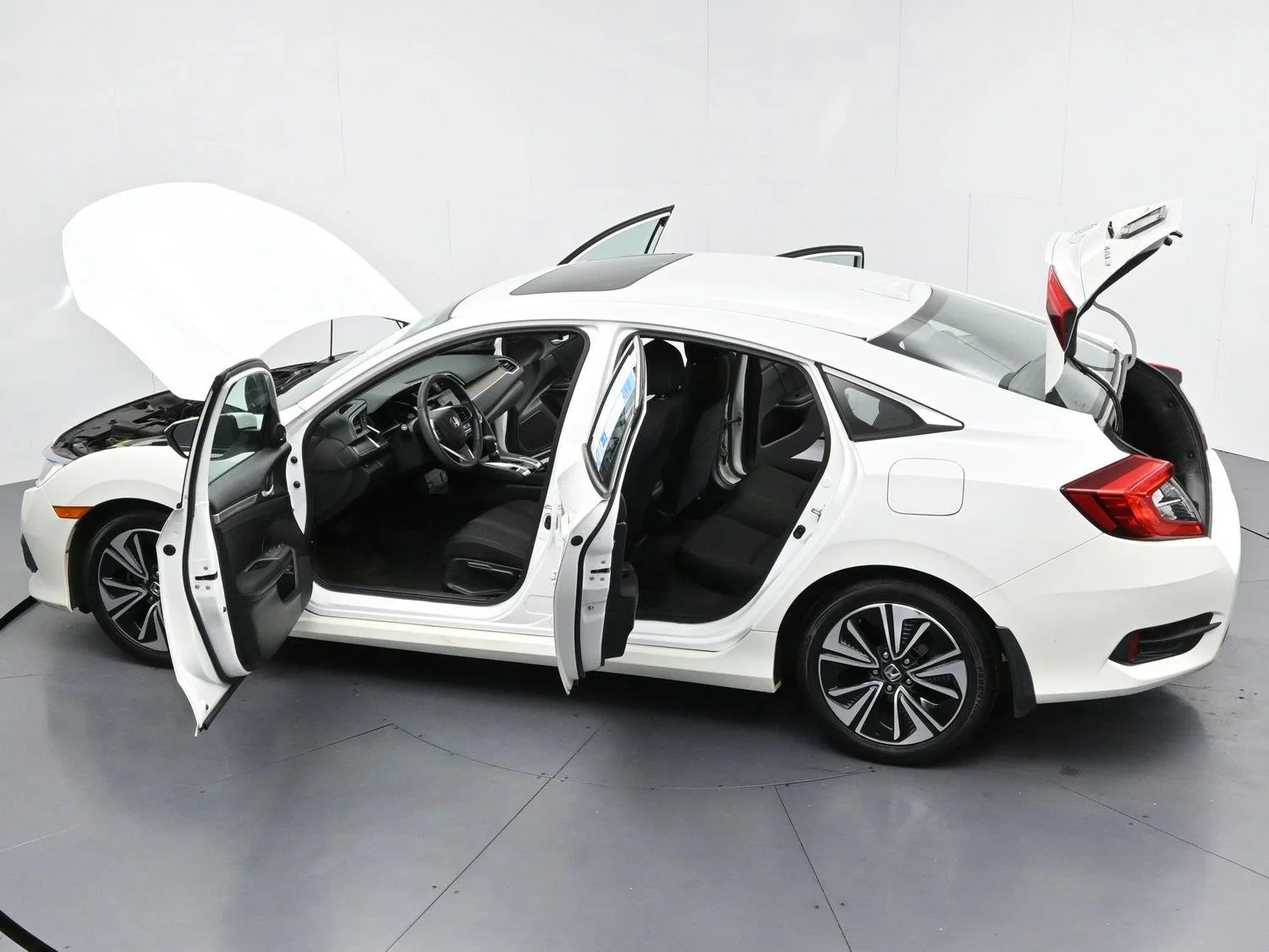 Used 2017 White Orchid Pearl Honda EX-T image 37