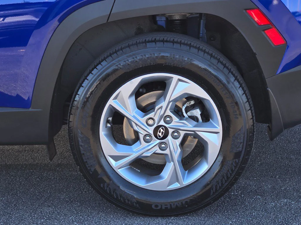 Used 2024 Blue Hyundai SEL image 16