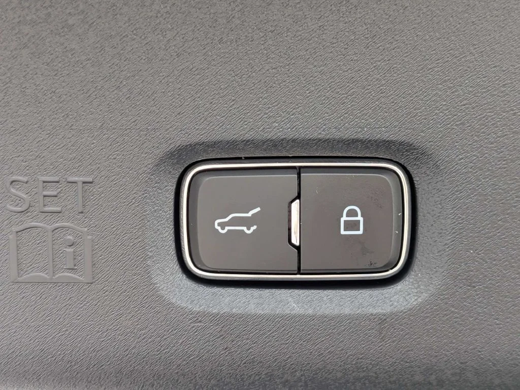 New 2027 Dark Matter Gray Metallic Ford MAX Platinum image 13