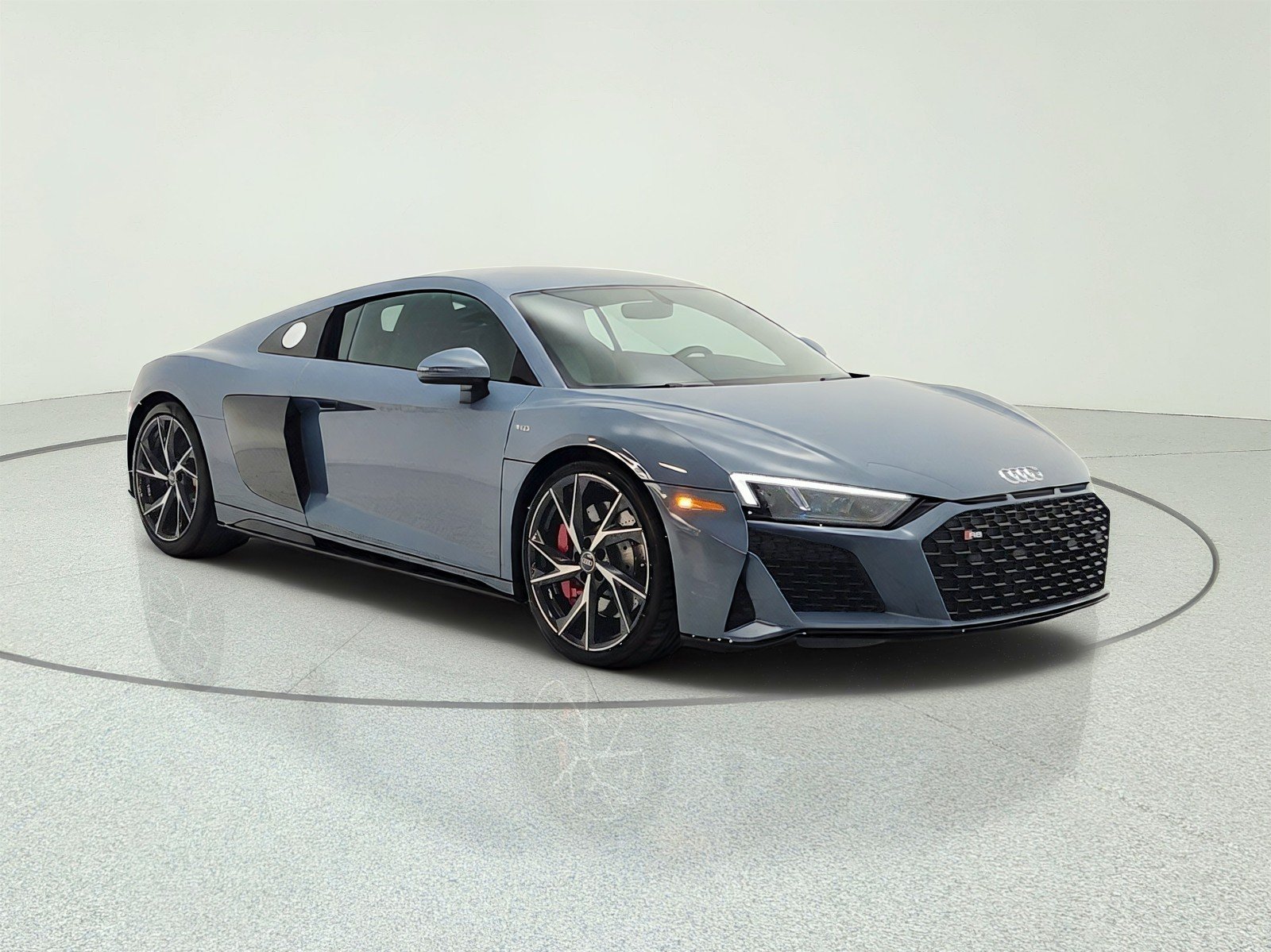 Used 2021 Kemora Gray Metallic Audi V10 image 3
