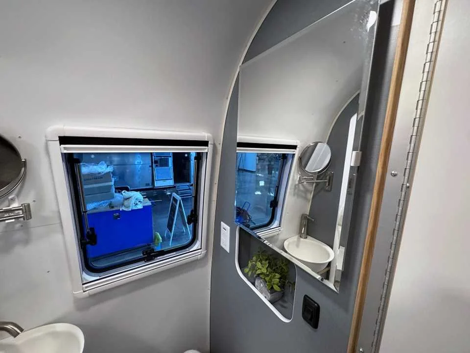 New 2026 SILVER AIRSTREAM  image 42