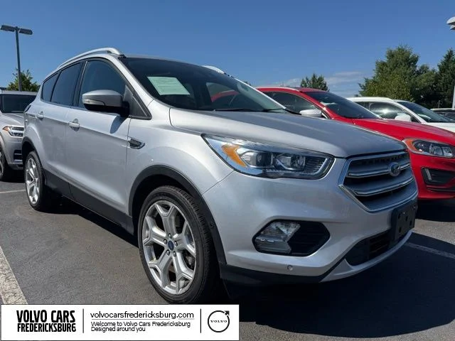 2019 Ford Escape Titanium 4WD's photo