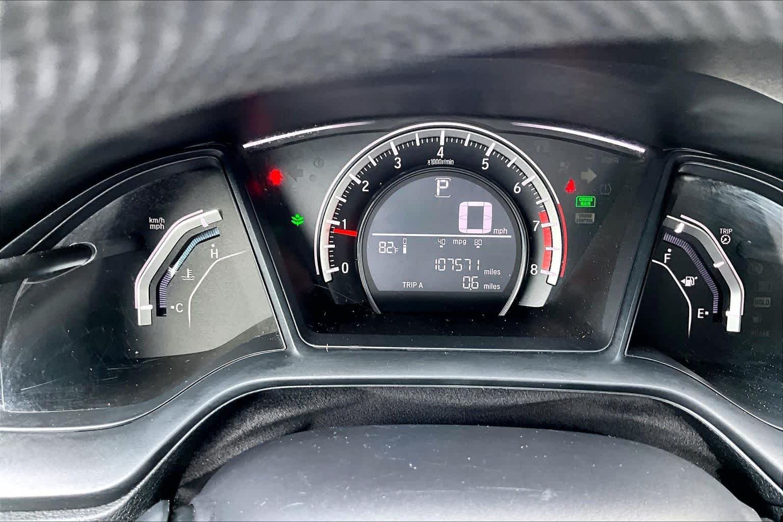 Used 2016  Honda LX image 25