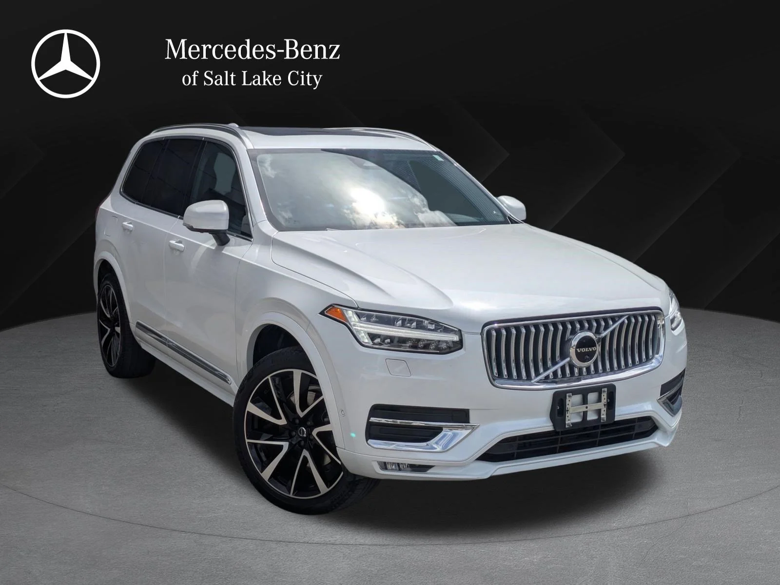 2023 Volvo XC90 B6 Plus 7-Seater 4WD's photo