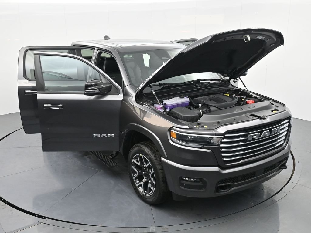 New 2026 Granite Crystal Metallic Clear-Coat Exterior Paint RAM Laramie image 44