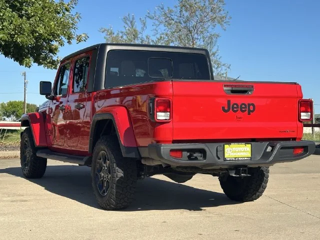 Used 2023 Red Jeep Texas Trail image 3