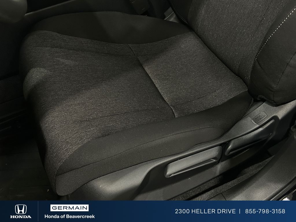 New 2026 Solar Silver Metallic Honda LX image 14