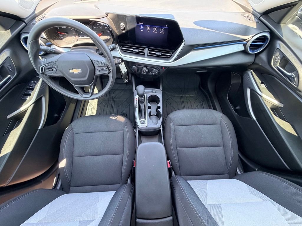 Used 2026 Gray Chevrolet LS image 20