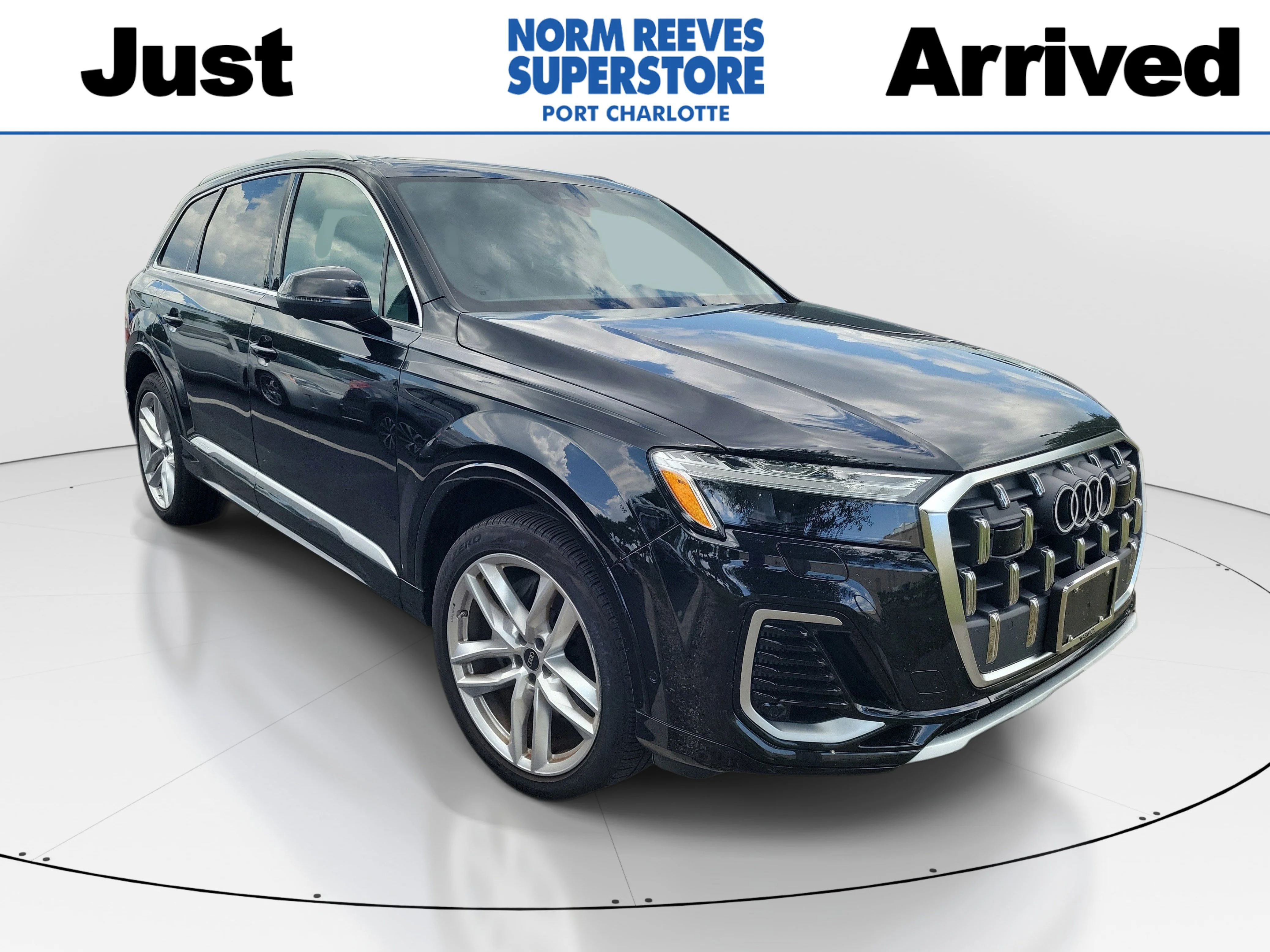 2025 Audi Q7 55 Premium Plus quattro Tiptronic's photo