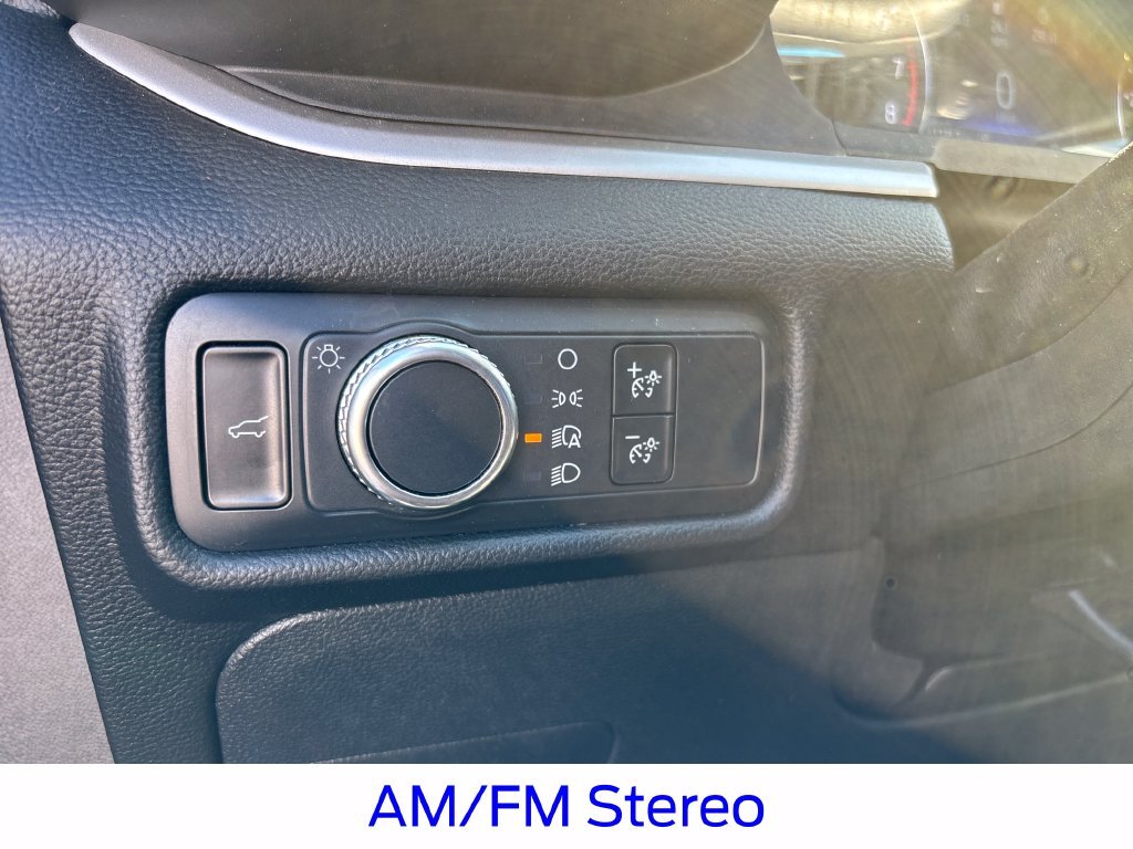 Certified Used 2020 Blue Metallic Ford XLT image 29