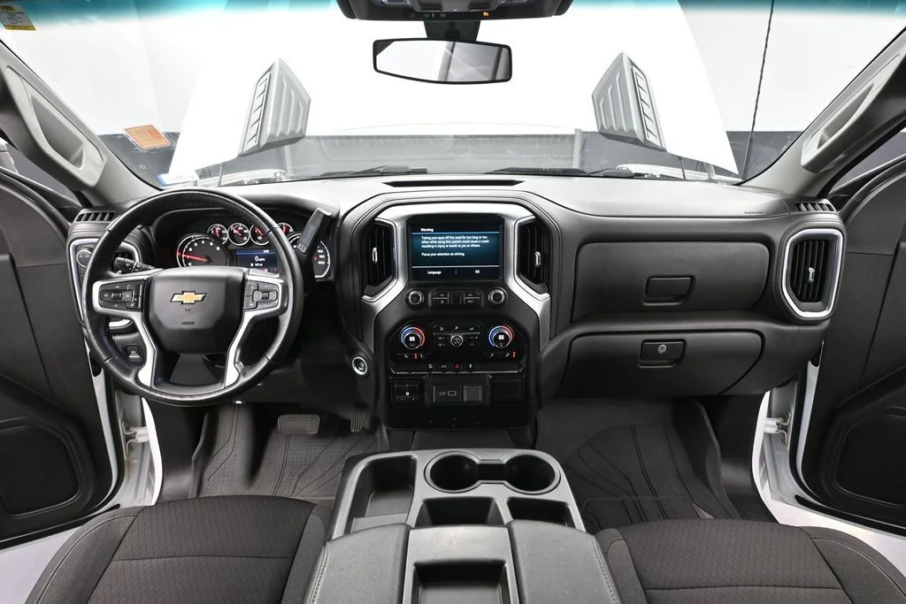 Used 2022  Chevrolet LT image 30