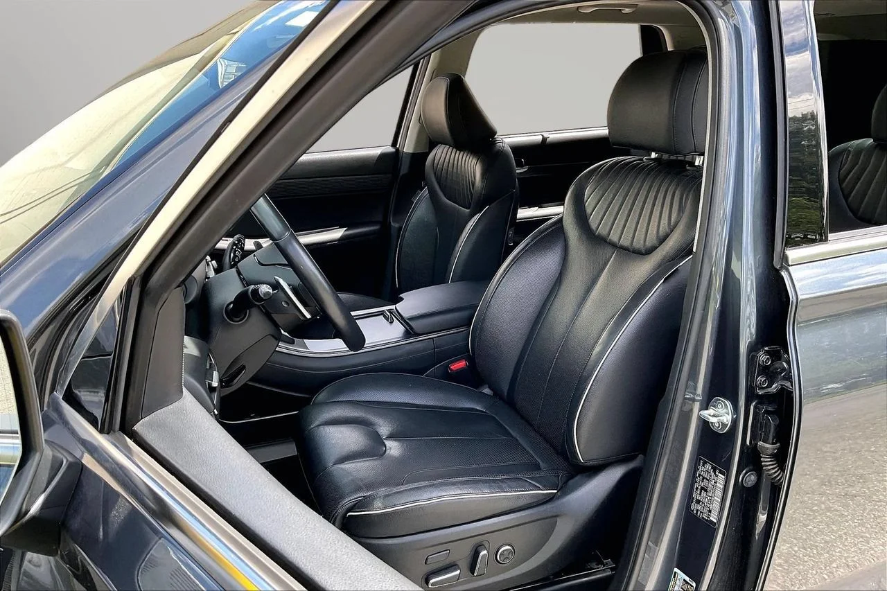 Certified Used 2024 Gray Hyundai Limited image 22