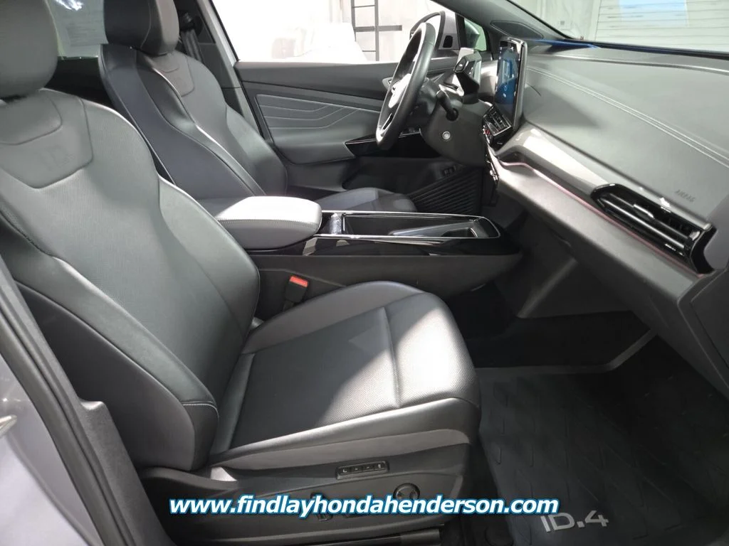 Used 2023 Silver Mist Metallic Volkswagen S image 21