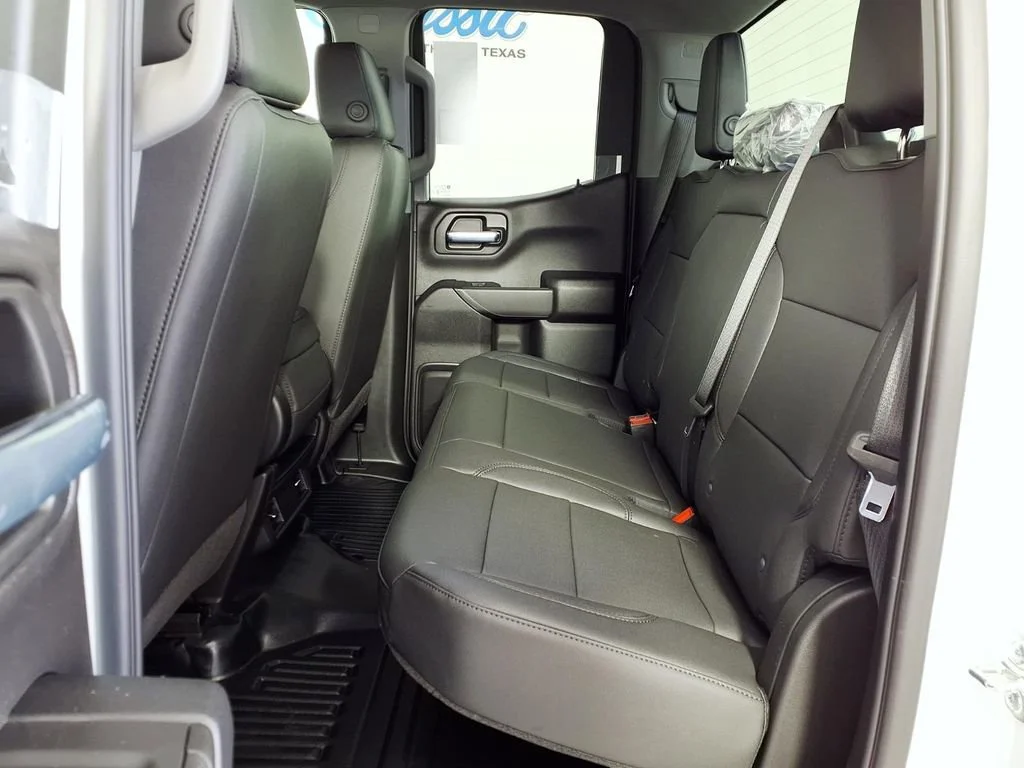 New 2026 Summit White GMC Pro image 10