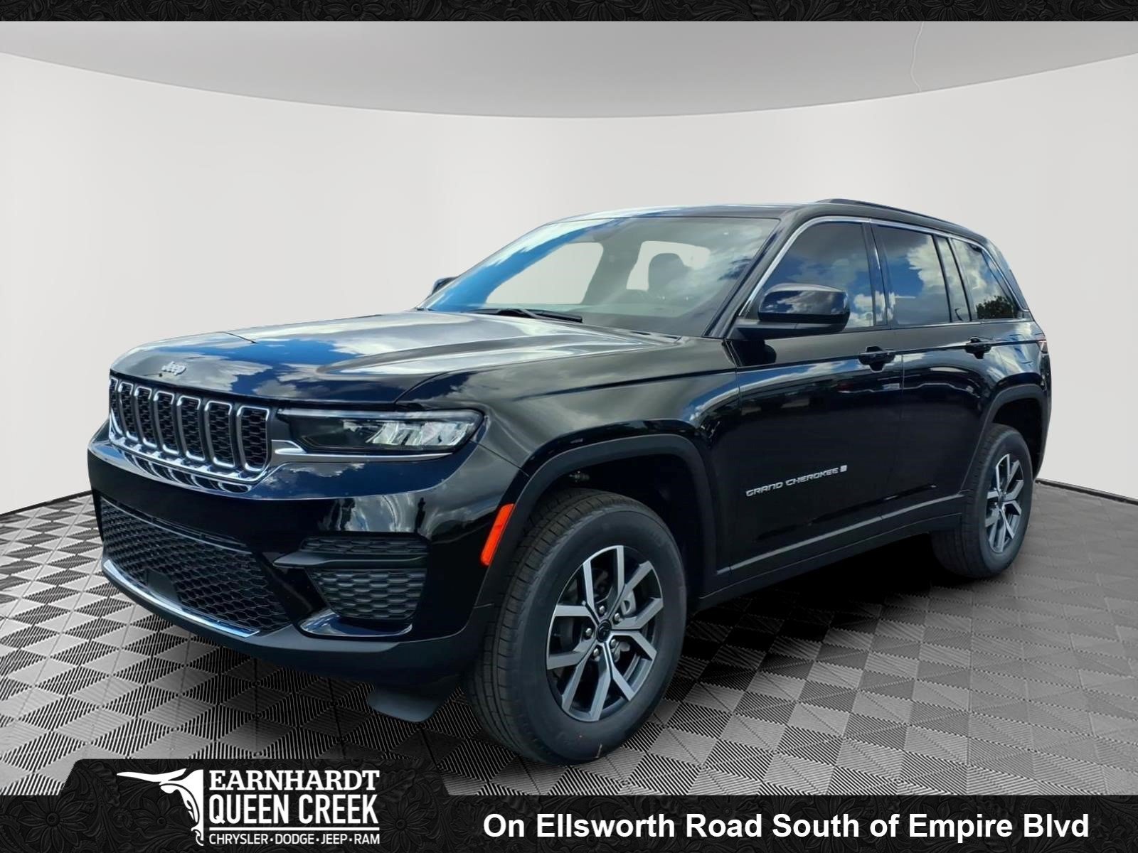 New 2027 High-Gloss Black Paint Jeep Laredo X image 1