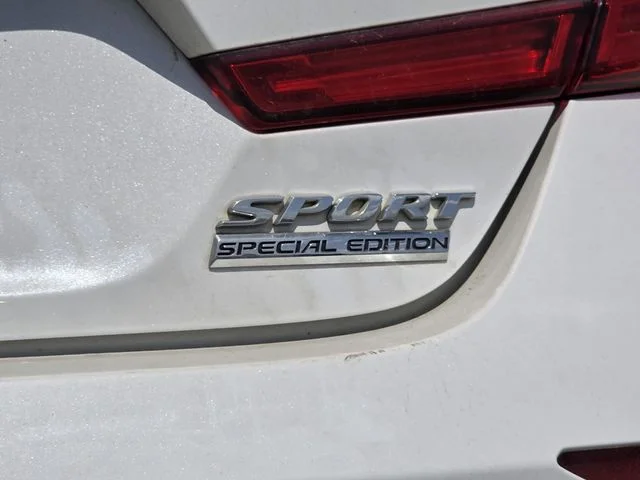Used 2021 Platinum White Honda Sport Special Edition image 10