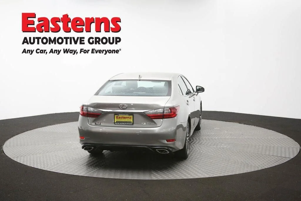 Used 2016 Silver Lexus 350 image 42