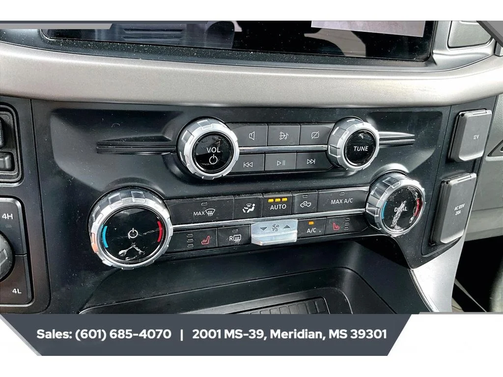 Used 2024 Agate Black Metallic Ford XLT image 22