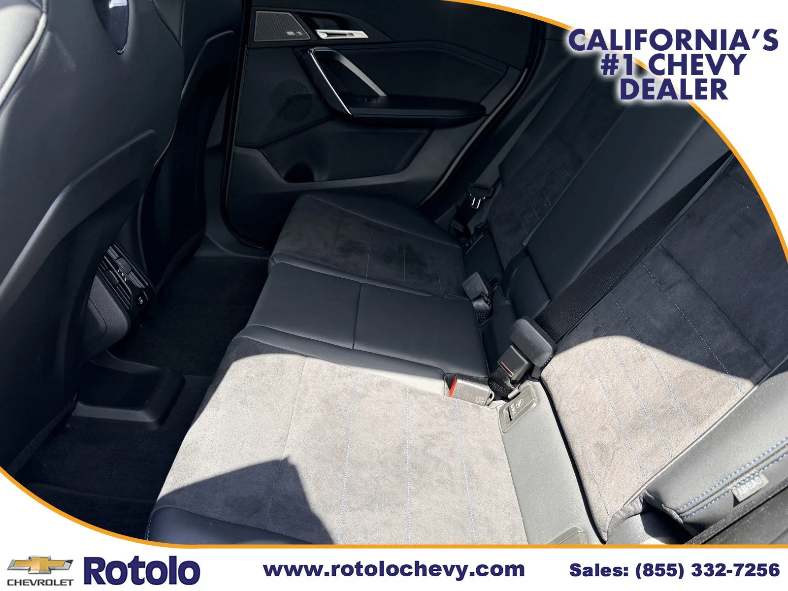 Used 2026  BMW M35i image 13