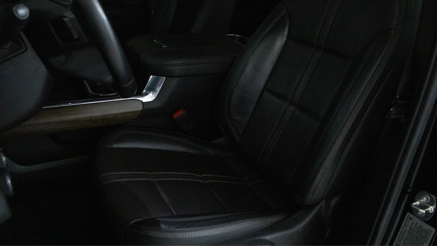 Used 2024 Black Chevrolet High Country image 12