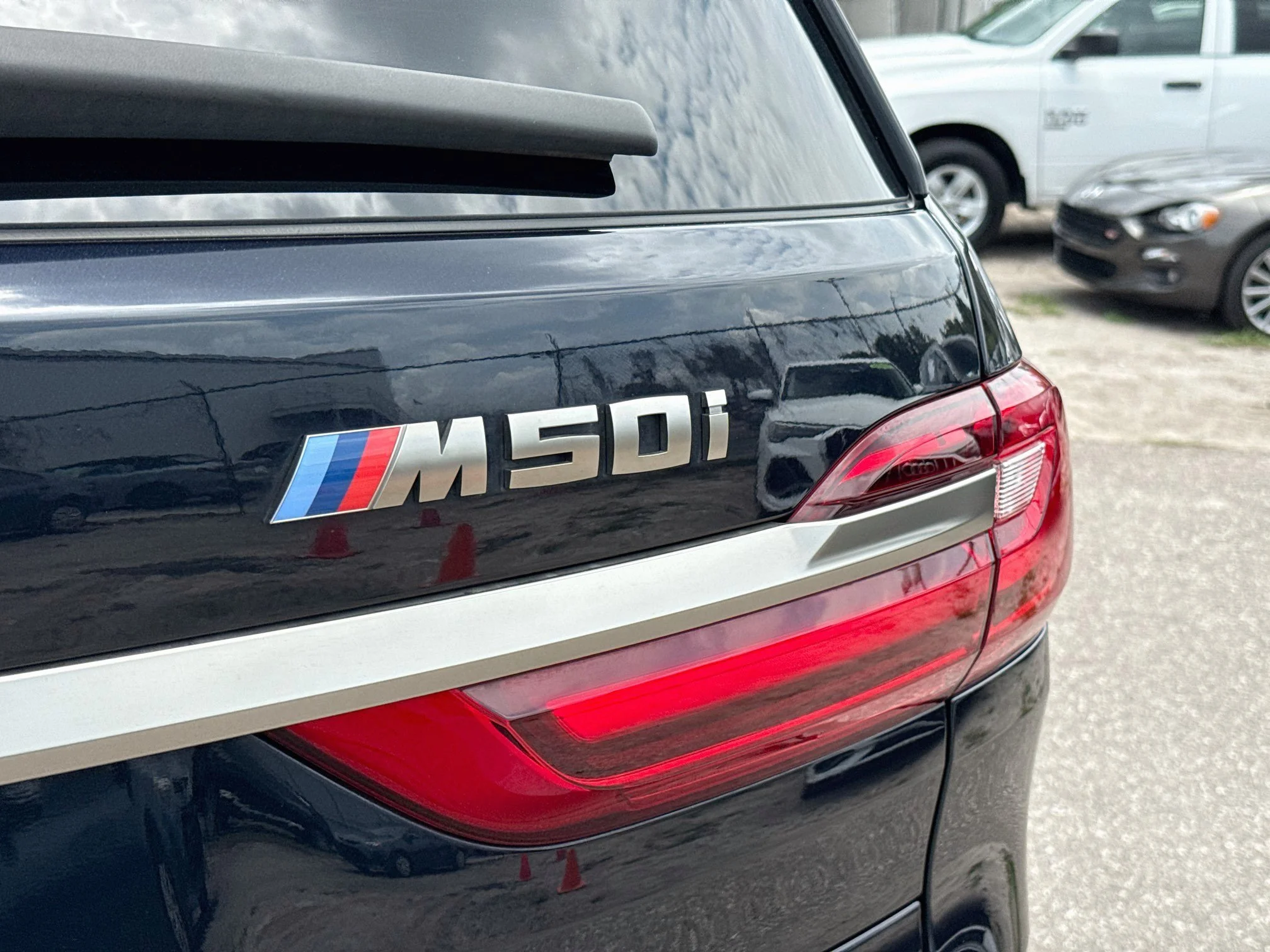2022 BMW X7 M50i - Photo 11
