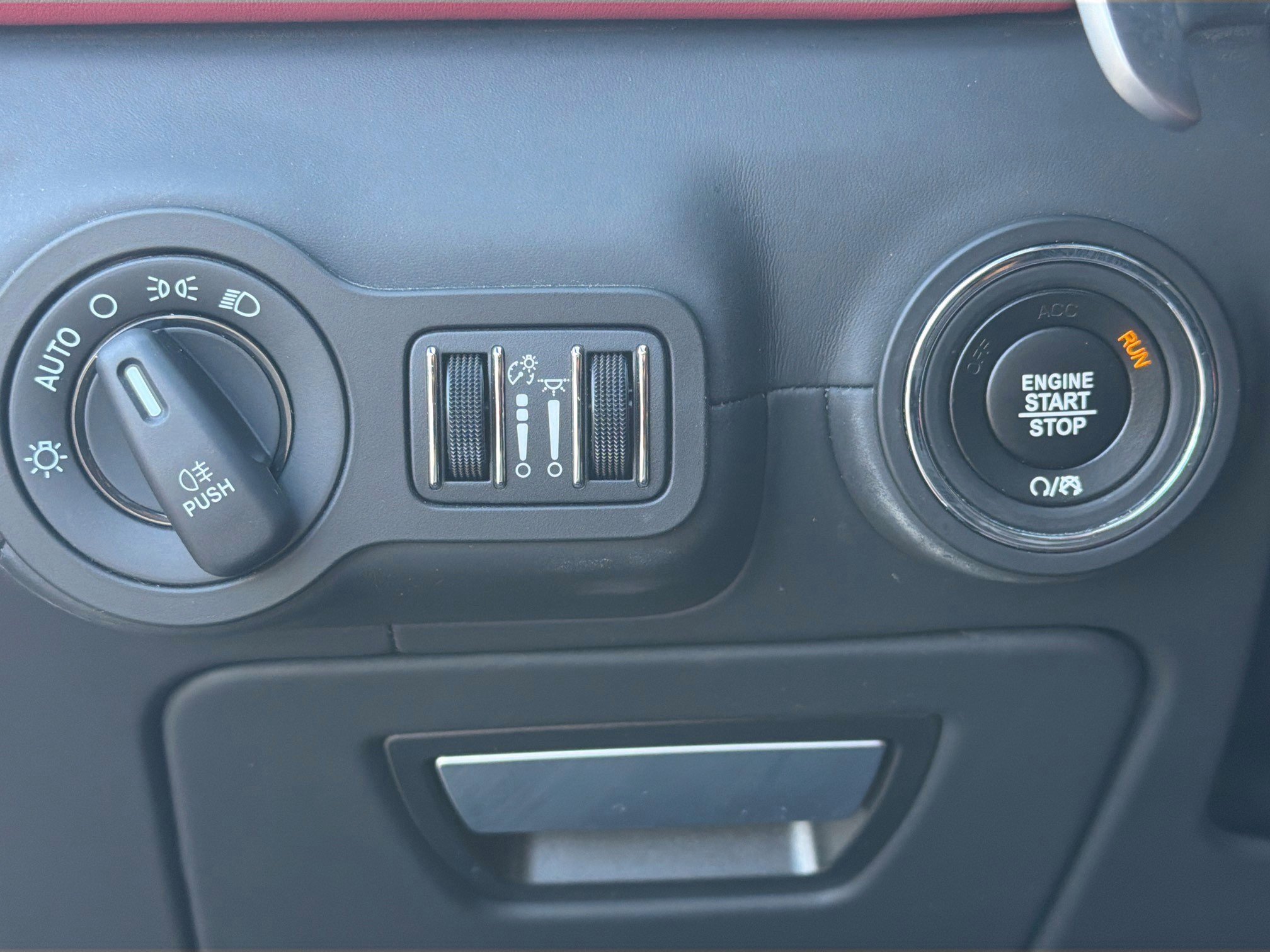Used 2023  Maserati Modena image 34