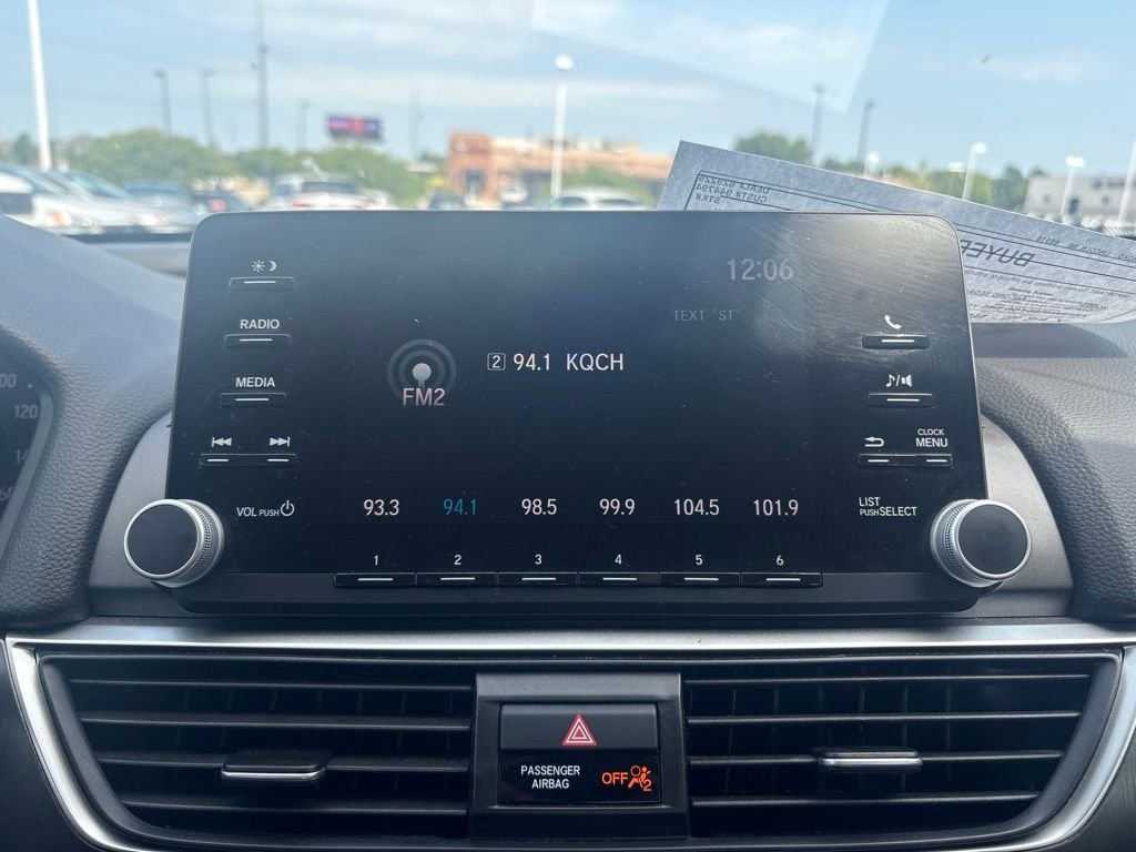 Used 2019 Black Honda LX image 18