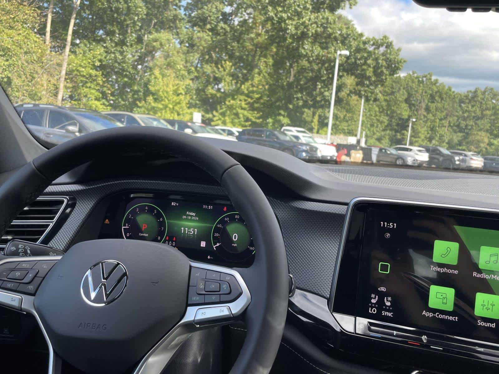 New 2026 0P0P/White Volkswagen 2.0T SEL Premium R-Line image 2