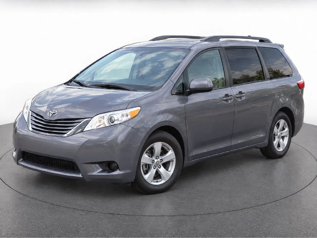 2015 Toyota Sienna