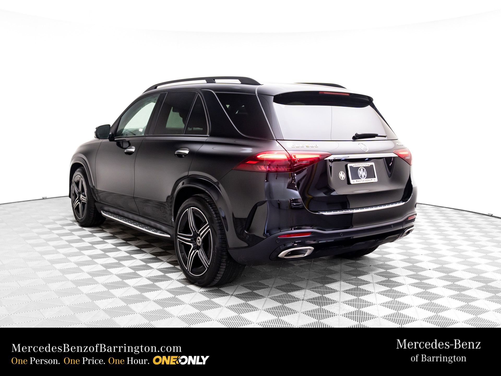 New 2026 Black Mercedes-Benz GLE 580 image 51